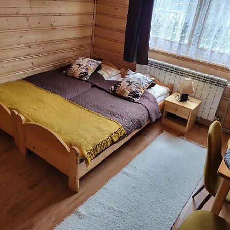 U Parow - Z Jacuzzi I Sauna, * Białka