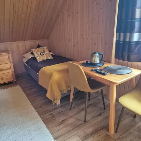 U Parow - Z Jacuzzi I Sauna, Проживание в семье